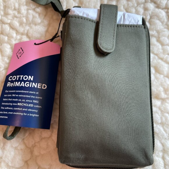 Vera Bradley Smartphone Wristlet - Climbing Ivy Green - Picture 5 of 5